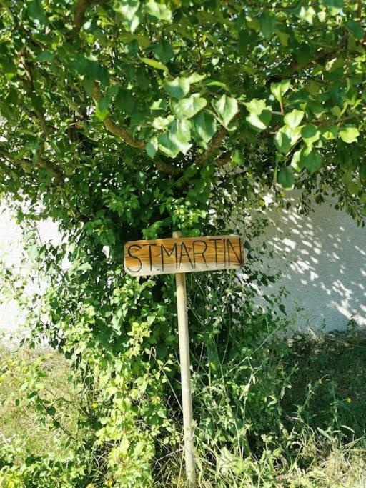 Appartement Charmant Studio Avec Jardin A La Campagne Sur Le Chemin De Saint Jacques De Compostelle à Lauzerte Extérieur photo