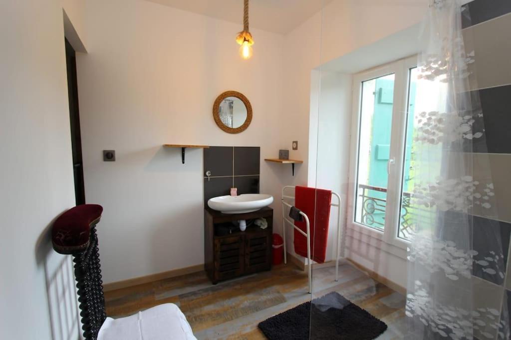 Appartement Charmant Studio Avec Jardin A La Campagne Sur Le Chemin De Saint Jacques De Compostelle à Lauzerte Extérieur photo